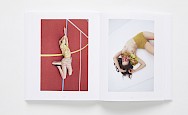 Viviane Sassen:In and Out of Fashionサイン本